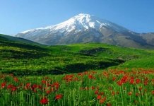 کوه دماوند و برج میلاد در یک نگاه