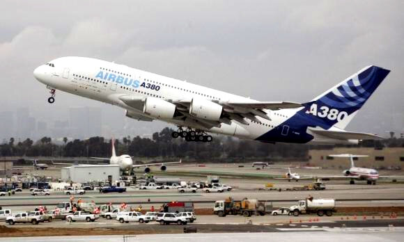 سانحه هوایی روی باند فرودگاه دبی برای هواپیمای ایران