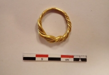 انگشتر طلای وایکینگ به طور غیرمنتظره ای در انبار "جواهرات ارزان" حراج آنلاین پیدا شد