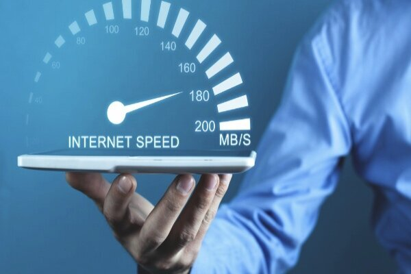 ادامه کاهش سرعت اینترنت موبایل در ایران