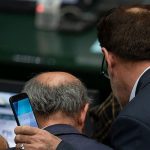 استفاده از موبایل در صحن مجلس