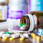 فروش دارو در کلینیک ها